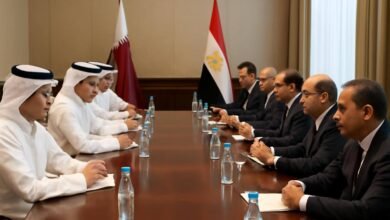 صورة توضيحية حول اجتماع اللجنة العليا القطرية المصرية